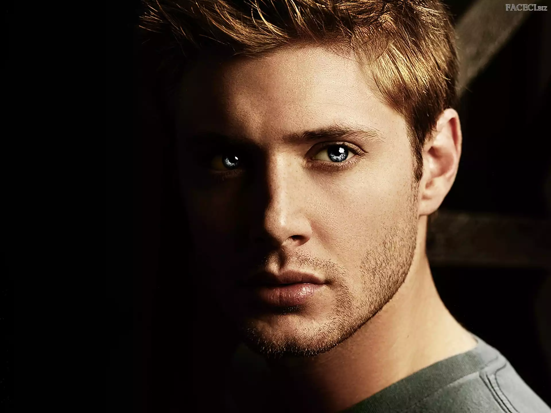 Oczy, Jensen Ackles, Przystojniak